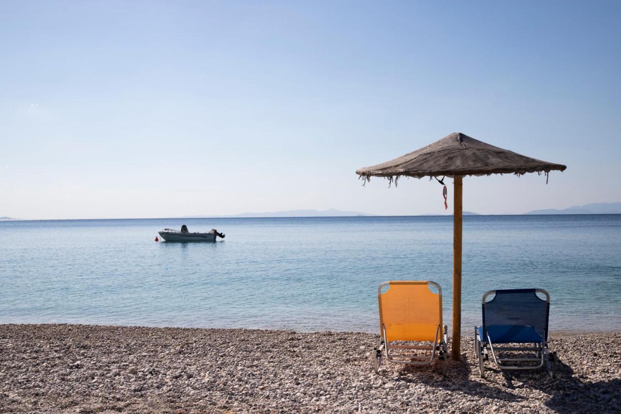 Seaside Haven Kineta Villa Buitenkant foto
